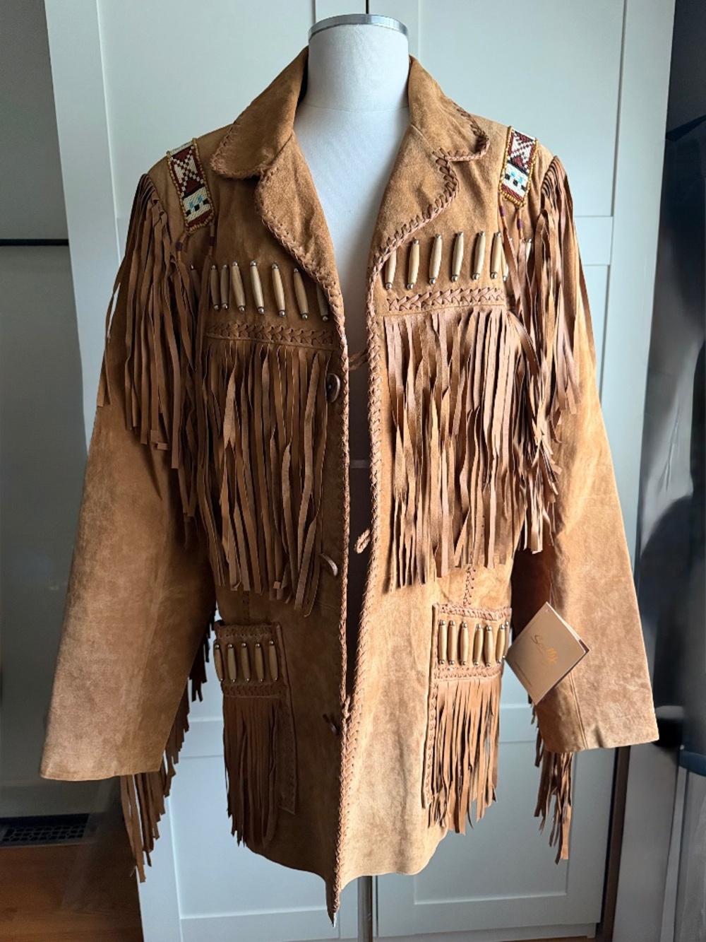 BNWT Scully men’s suede jacket with beading